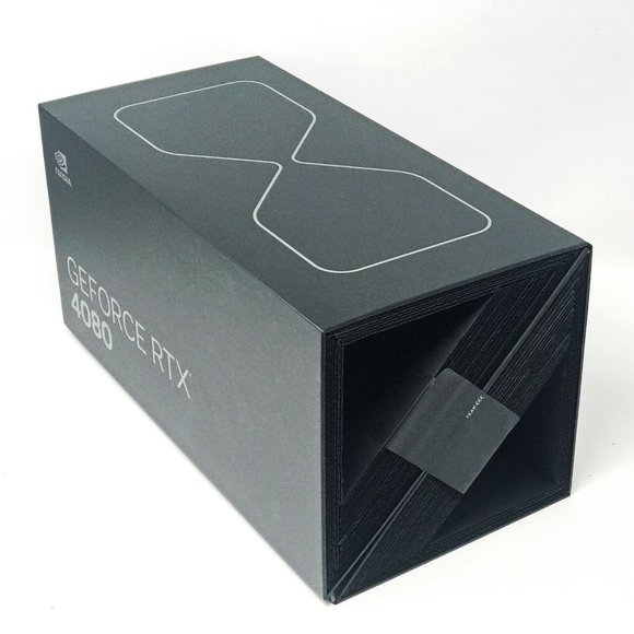 NVIDIA GeForce RTX 4080 Founders Edition 16GB GDDR6X Graphics Card Titan Black - Picture 2 of 7